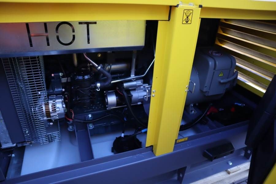 Atlas Copco QAS 40 ST3 Valid inspection, *Guarantee! Diesel, 4