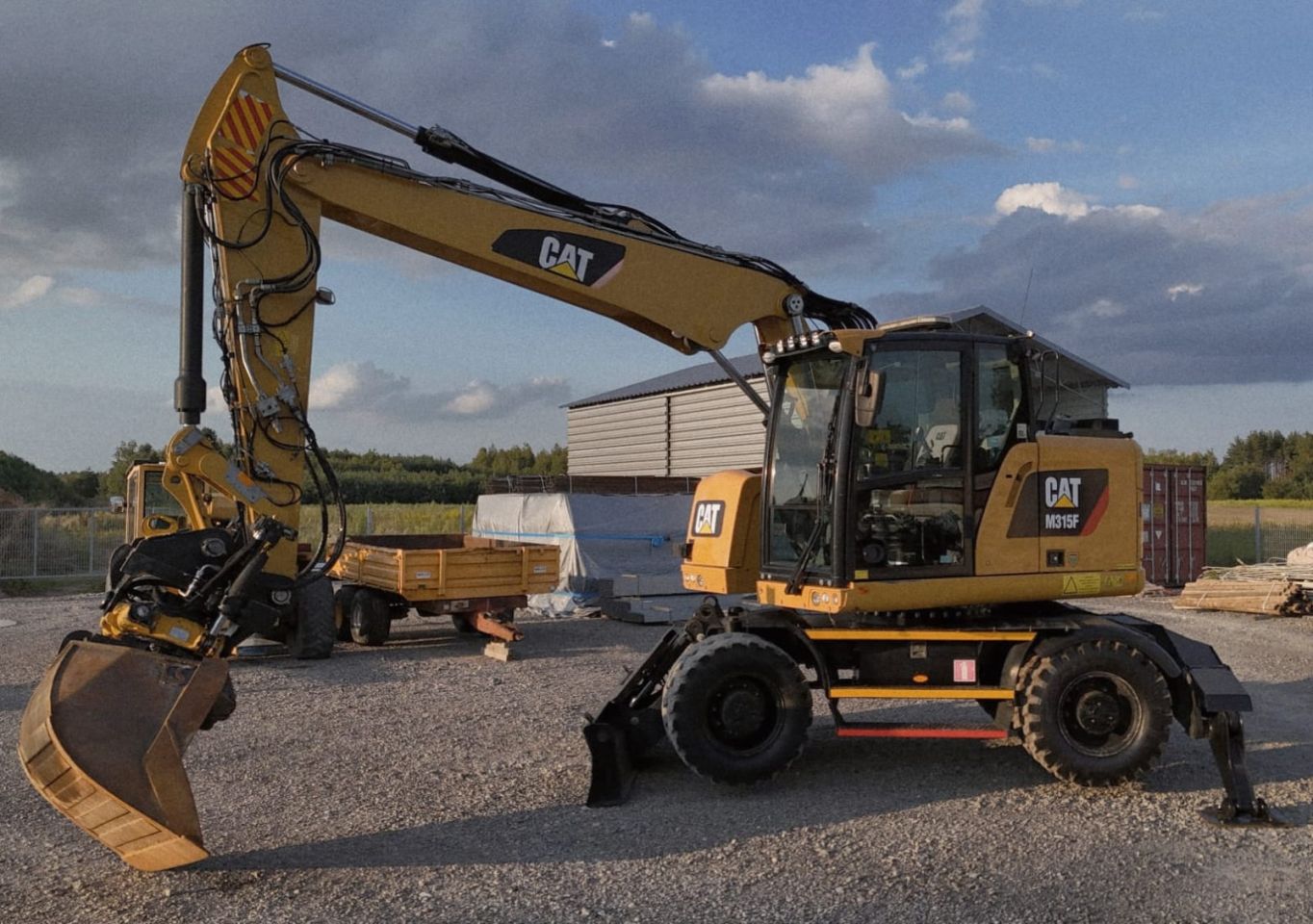 Caterpillar M315F + engcon