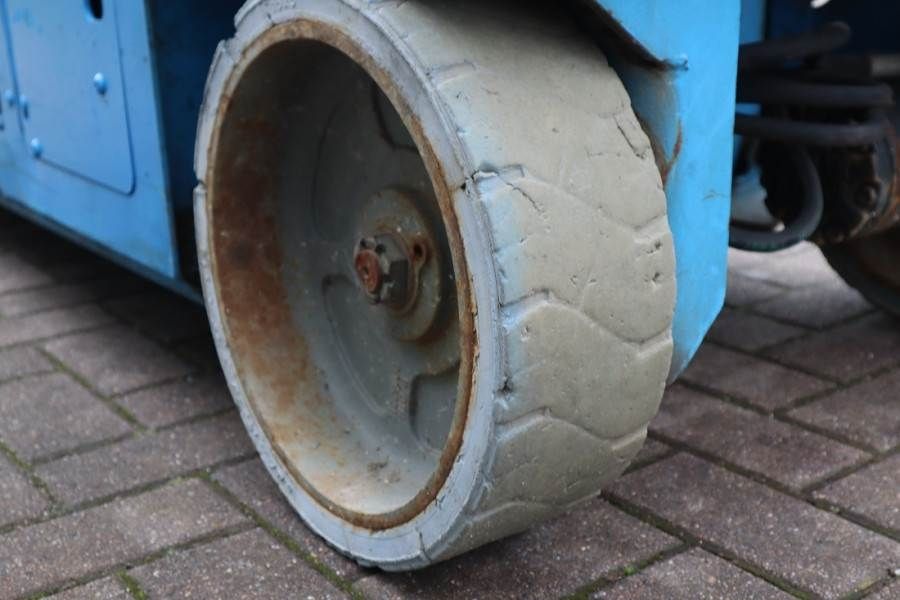 Genie GS2632 Electric, Working Height 10m, 227kg Capacit
