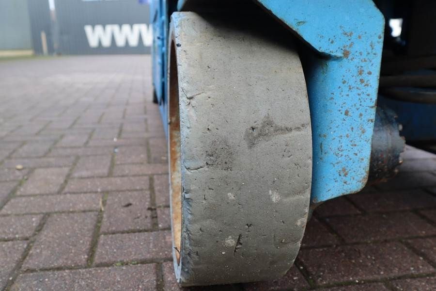 Genie GS2632 Electric, Working Height 10m, 227kg Capacit