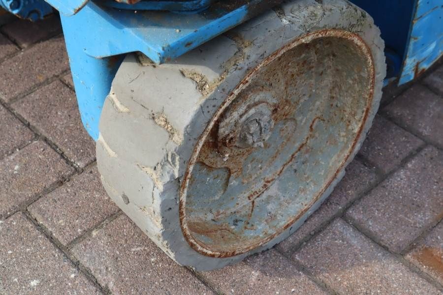 Genie GS2632 Electric, Working Height 10m, 227kg Capacit