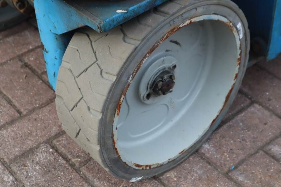 Genie GS2632 Electric, Working Height 10m, 227kg Capacit