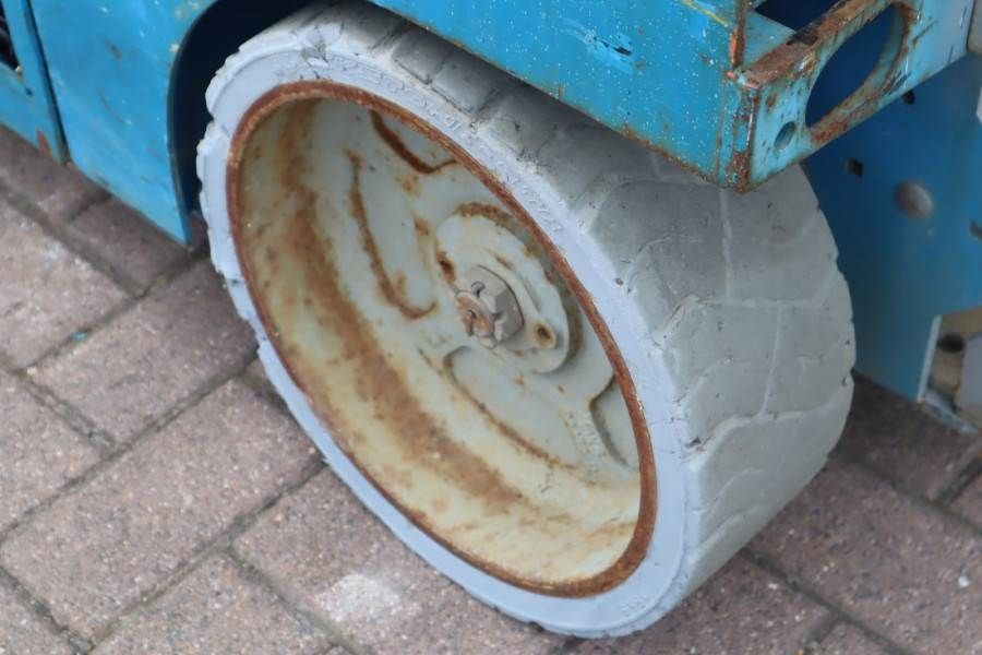 Genie GS2632 Electric, Working Height 10m, 227kg Capacit