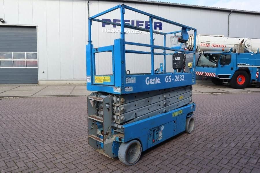 Genie GS2632 Electric, Working Height 10m, 227kg Capacit