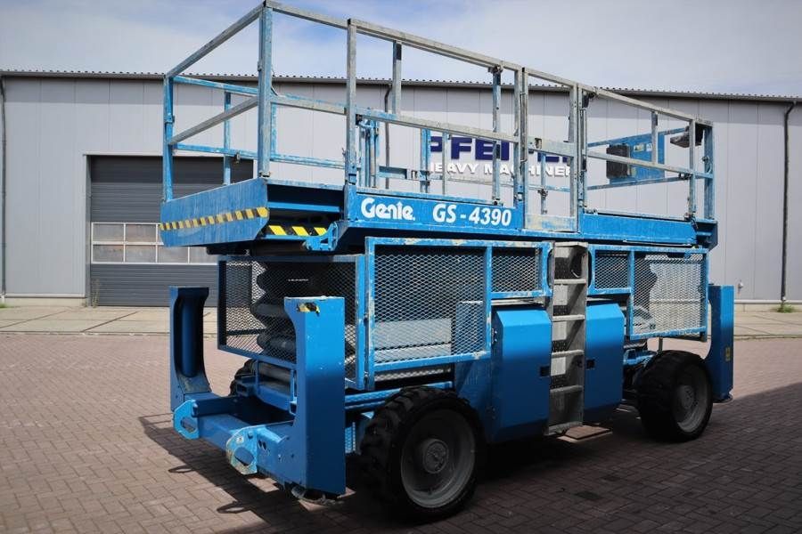 Genie GS4390 Diesel, 4x4 Drive, 15.11m Working Height 68