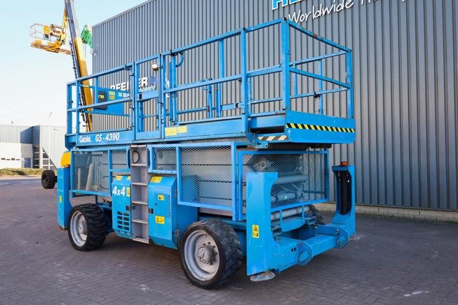 Genie GS4390 Diesel, 4x4 Drive, 15m Working Height, 680k