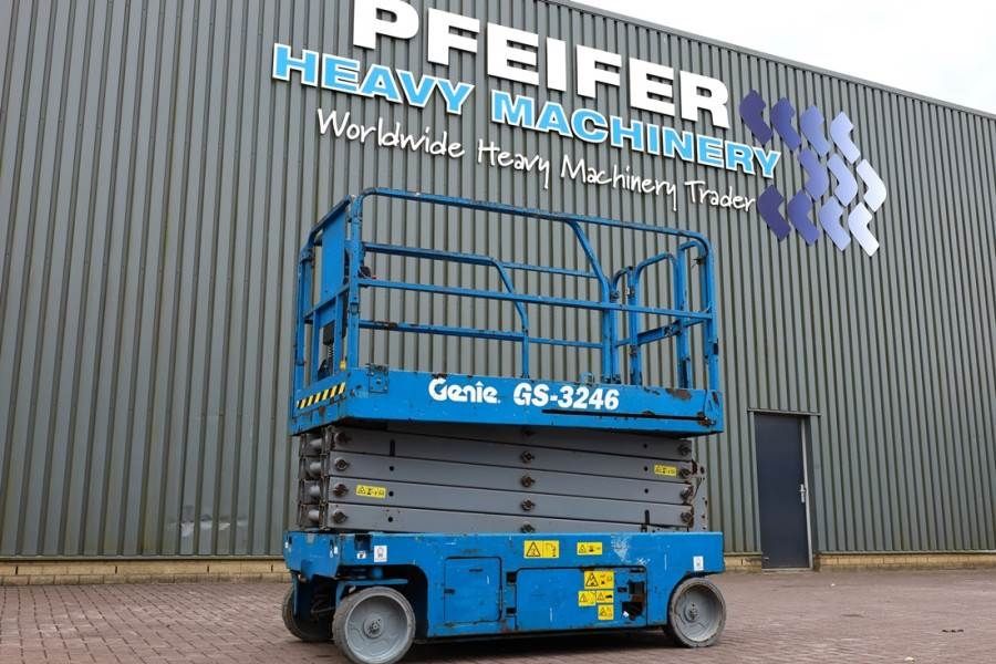 Genie GS3246 Electric, Working Height 11.75 m, 318kg Cap