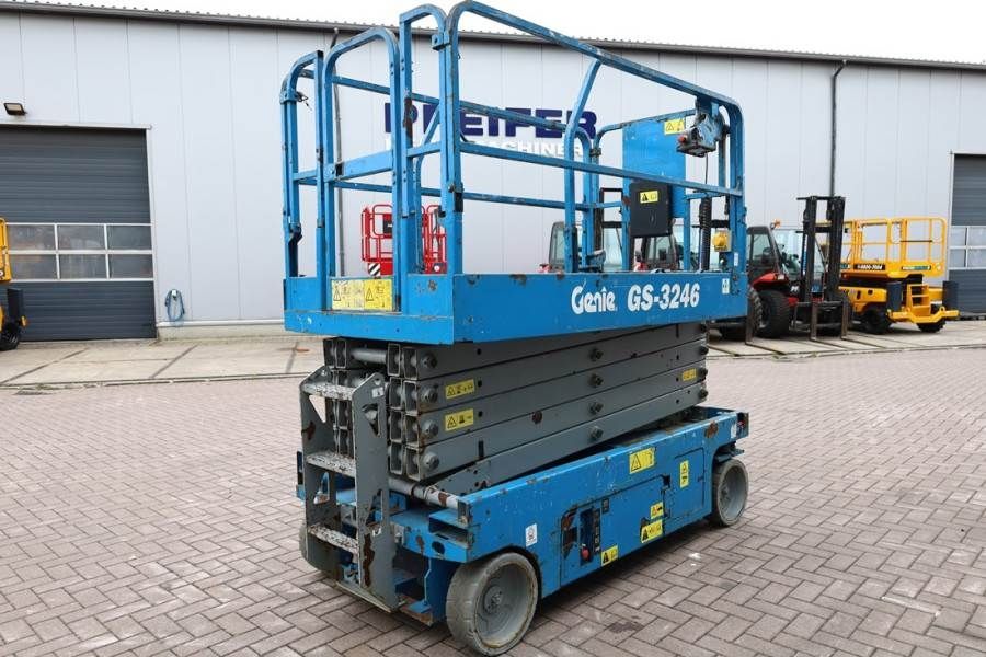 Genie GS3246 Electric, Working Height 11.75 m, 318kg Cap