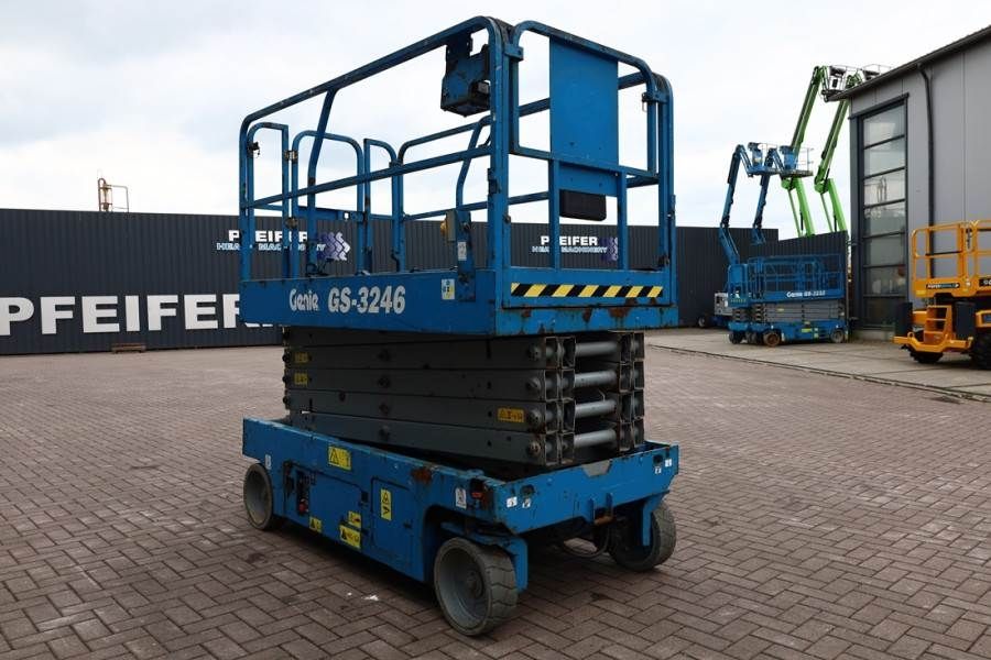 Genie GS3246 Electric, Working Height 11.75 m, 318kg Cap