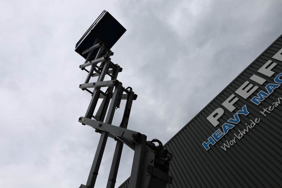 Genie GS3246 Electric, Working Height 11.75 m, 318kg Cap