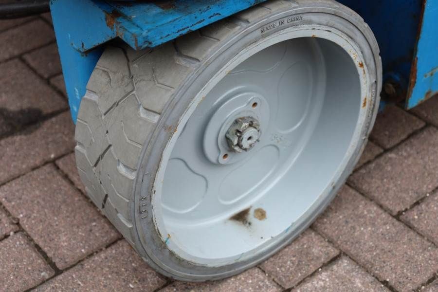 Genie GS3246 Electric, Working Height 11.75 m, 318kg Cap