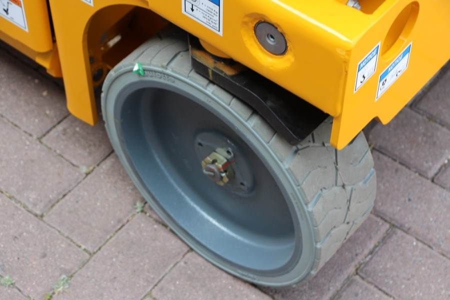 Haulotte Compact 8 Valid inspection, *Guarantee! Electric,