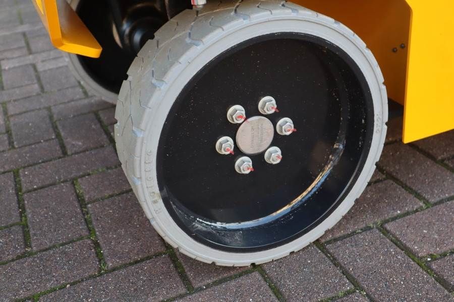 Haulotte Compact 8N Valid inspection, *Guarantee! 8m Workin