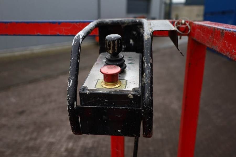 Holland Lift Ecostar HL-11812 Electric, 14m Working Height, 300