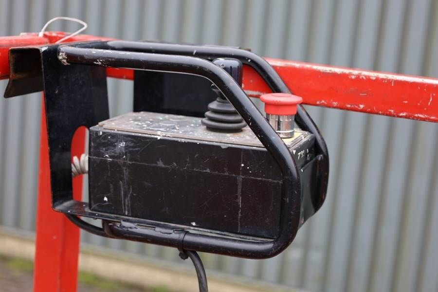 Holland Lift Ecostar HL-11812 Electric, 14m Working Height, 300