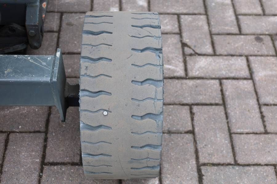 Holland Lift Ecostar HL-11816 Electric, 14m Working Height, 300