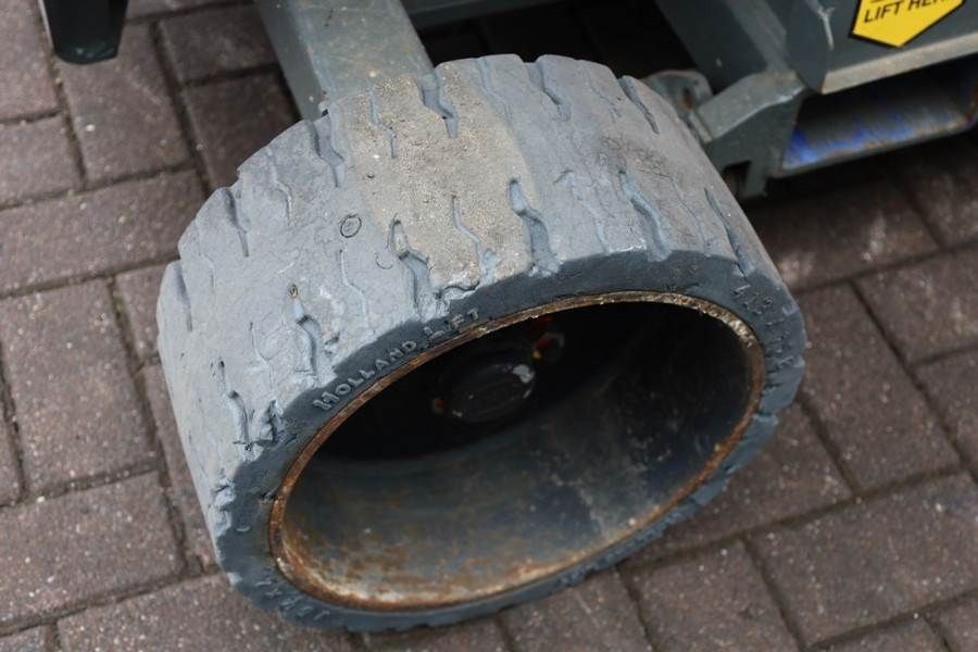 Holland Lift Ecostar HL-7814 Electric, 10m Working Height, 450k