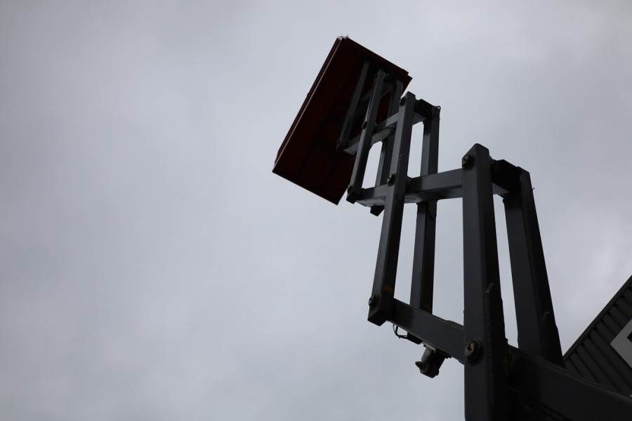 Holland Lift Ecostar HL-7814 Electric, 10m Working Height, 450k