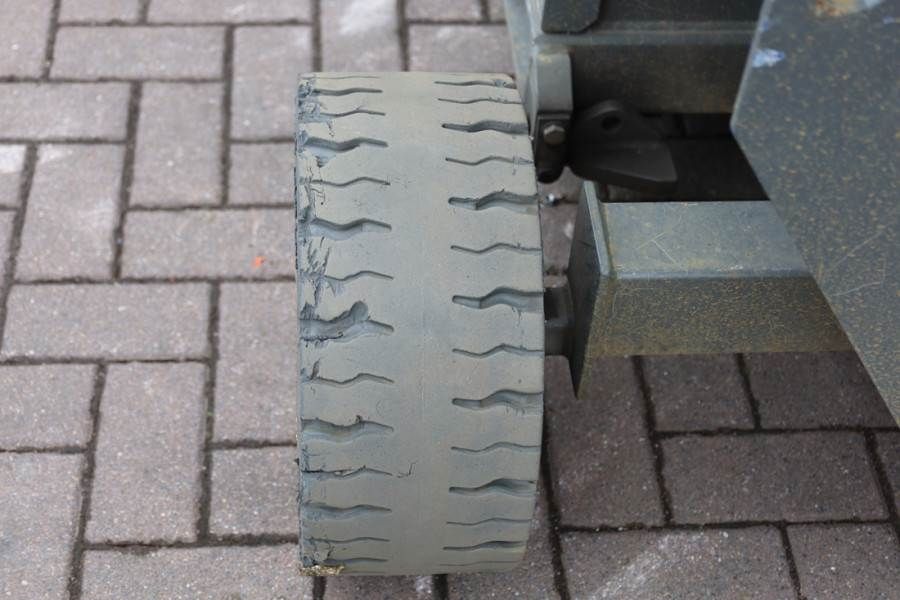 Holland Lift Ecostar HL-7814 Electric, 10m Working Height, 450k