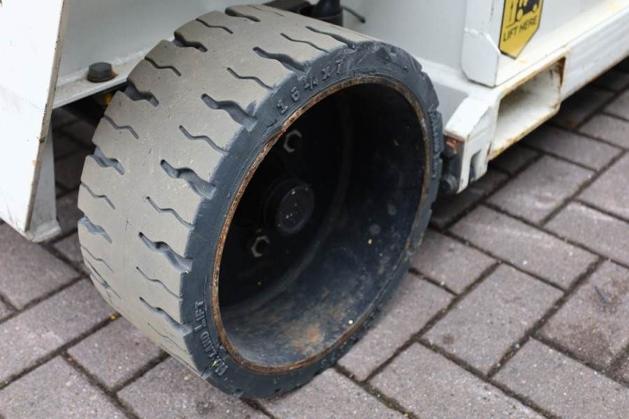 Holland Lift Ecostar HL-9710 Electric, 12m Working Height, 325k