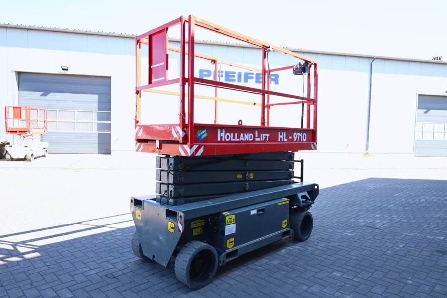Holland Lift Ecostar HL-9710 Electric, 12m Working Height, 325k