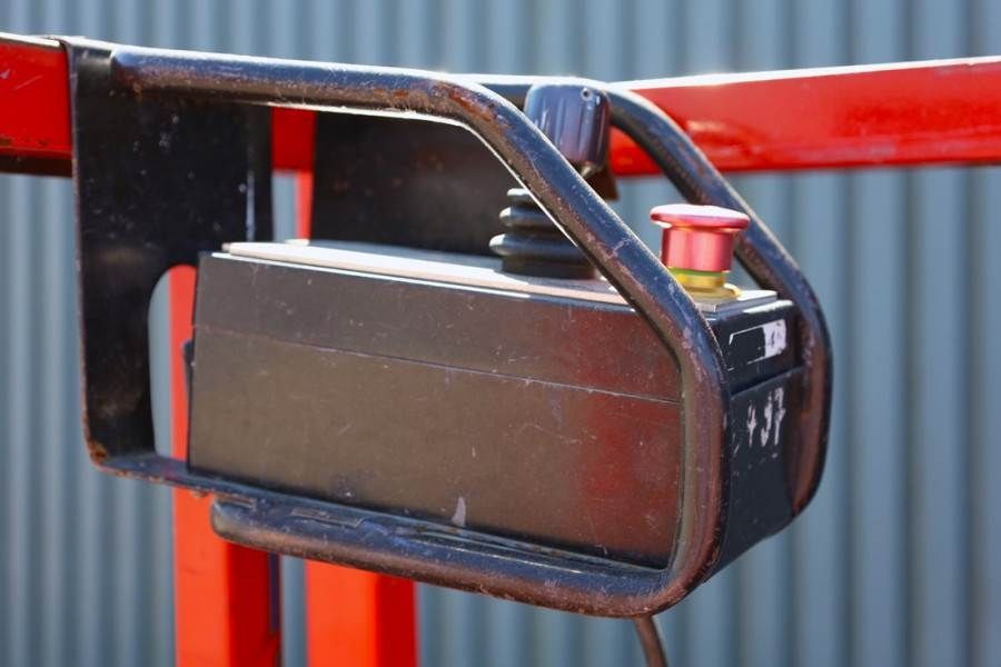 Holland Lift Ecostar HL-9710 Electric, 12m Working Height, 325k