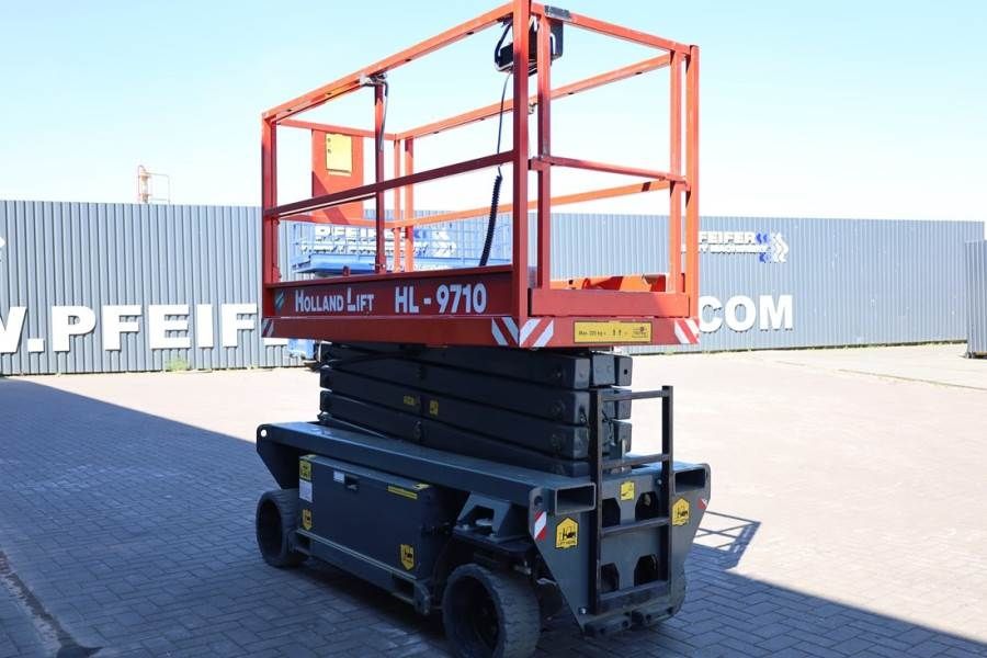 Holland Lift Ecostar HL-9710 Electric, 12m Working Height, 325k