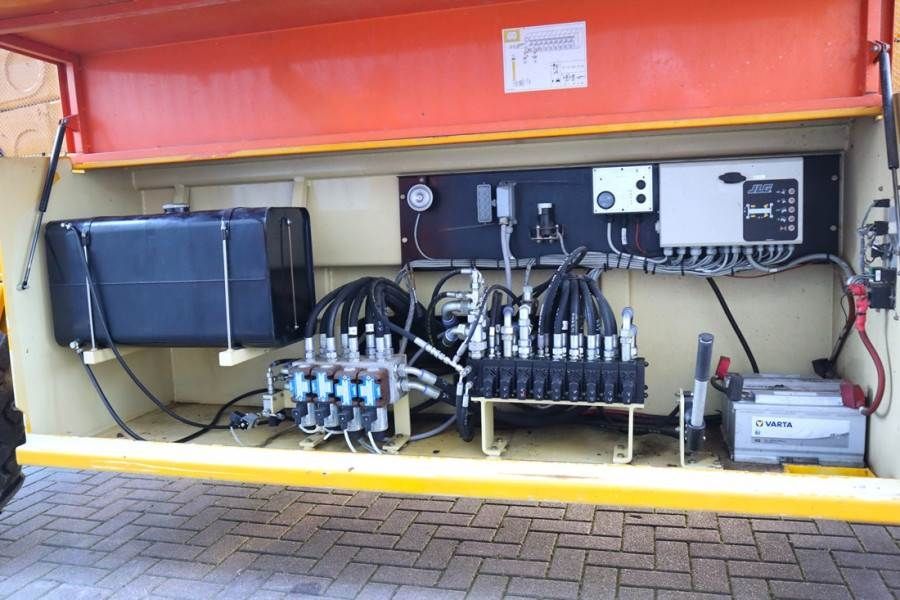 JLG 210-25 Diesel, 4x4 Drive, 23m Working Height, 1000