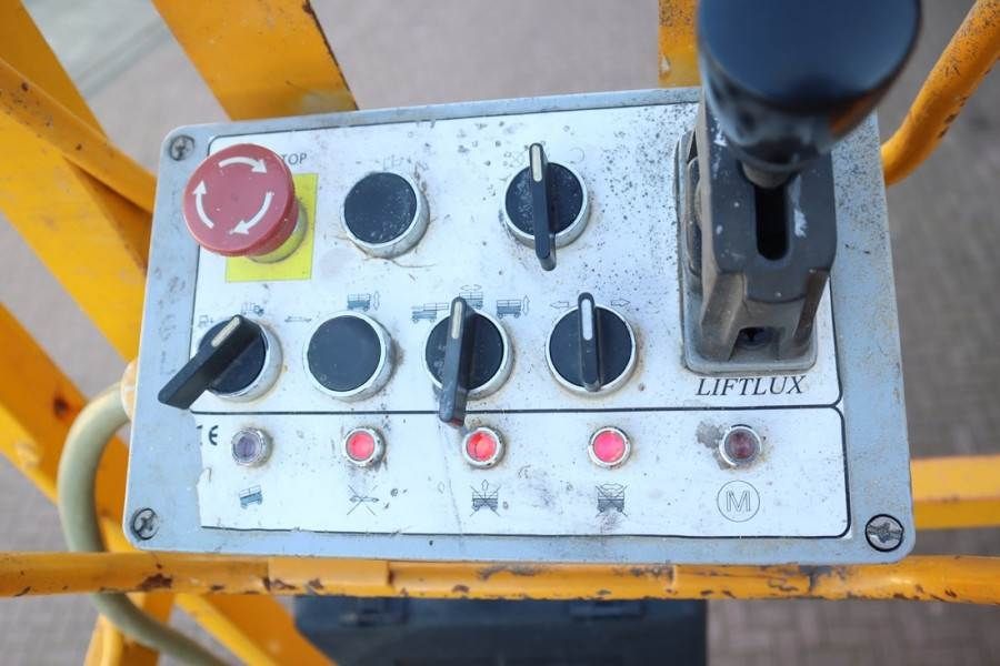 JLG 210-25 Diesel, 4x4 Drive, 23m Working Height, 1000