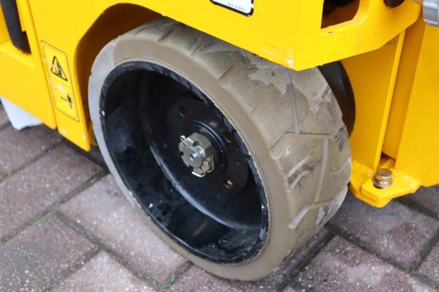 JCB S1930E Valid inspection, *Guarantee! 8m Working He