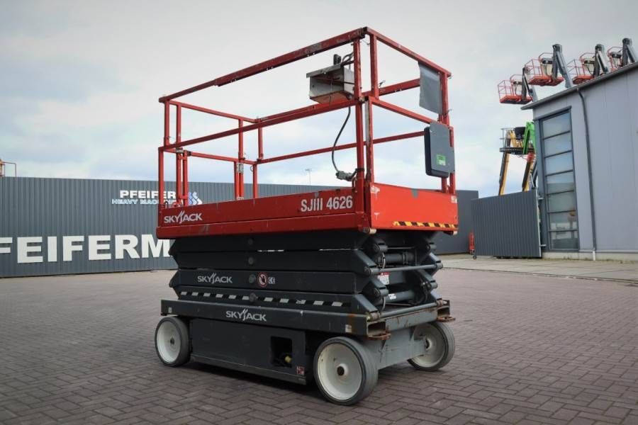 SkyJack SJ4626 ELECTRIC, 10M WORKING HEIGHT, 454KG CAPACIT