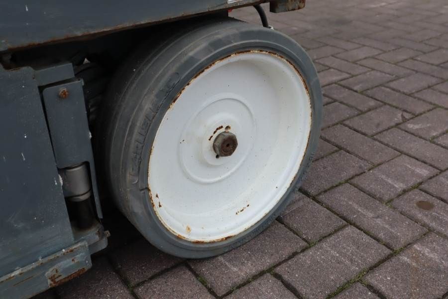 SkyJack SJ4626 ELECTRIC, 10M WORKING HEIGHT, 454KG CAPACIT