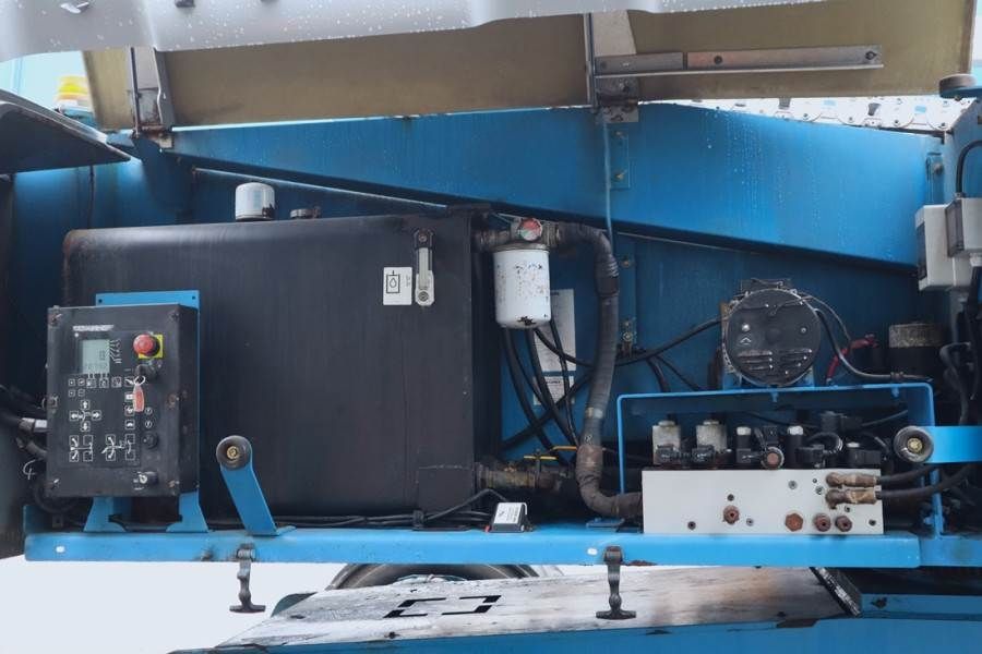 Genie S125 Diesel, 4x4x4 Drive, 40.1m Working Height, 24