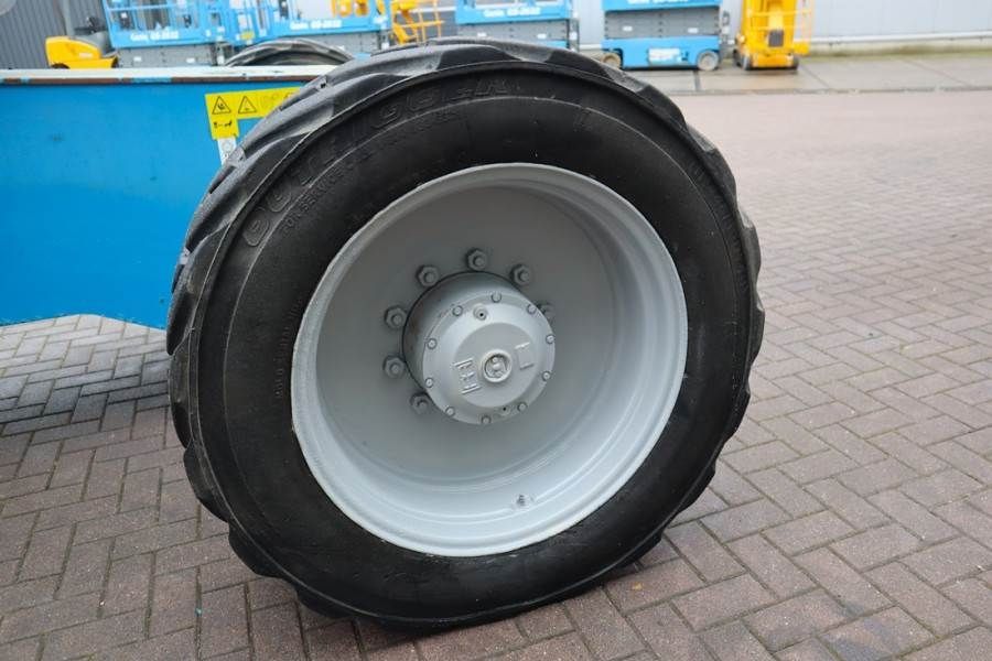 Genie S125 Diesel, 4x4x4 Drive, 40.1m Working Height, 24