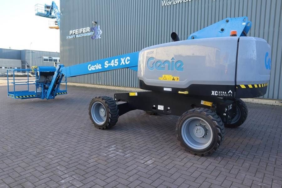 Genie S45XC Valid Inspection, *Guarantee! Diesel, 4x4 Dr