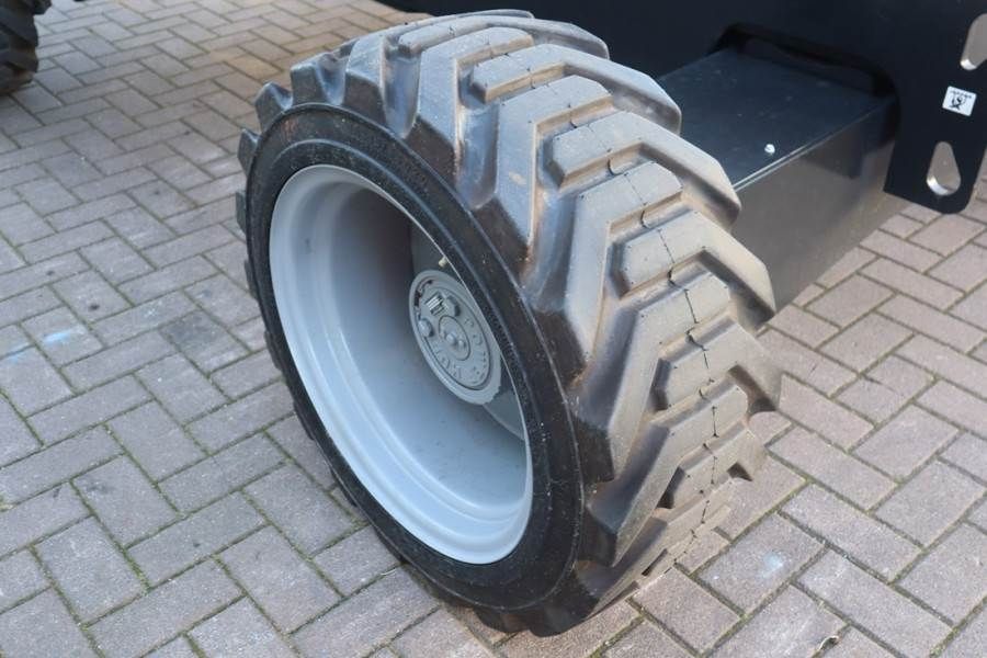 Genie S45XC Valid Inspection, *Guarantee! Diesel, 4x4 Dr