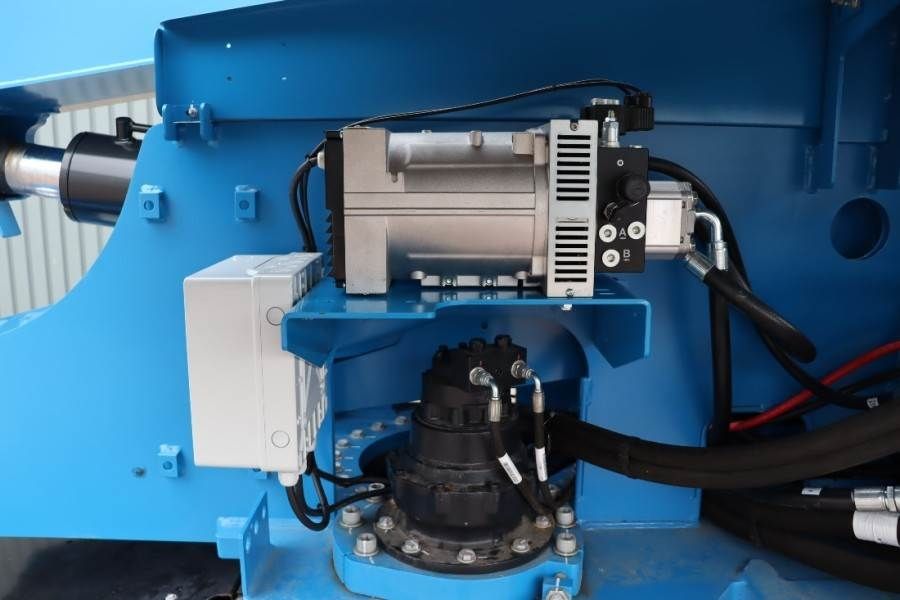 Genie S65XC Valid inspection, *Guarantee! Diesel, 4x4 Dr