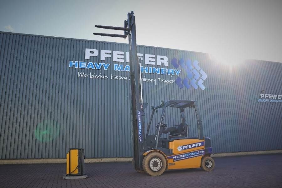Jungheinrich EFG535 Electric, Lifting Height 4700mm, Freelift 1