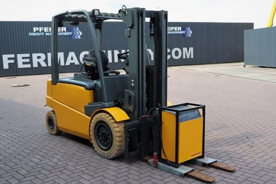 Jungheinrich EFG535 Electric, Lifting Height 4700mm, Freelift 1
