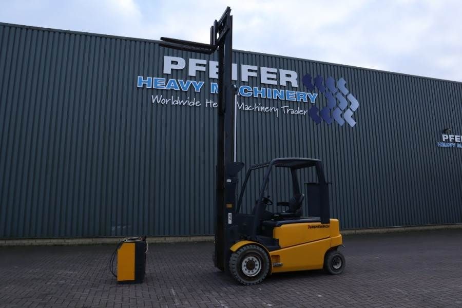 Jungheinrich EFG535 Electric, Lifting Height 4700mm, Freelift 1