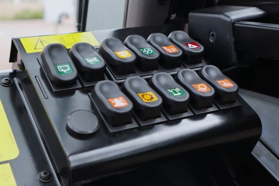 Manitou M30-4 Valid inspection, *Guarantee! Diesel, 4x4 Dr