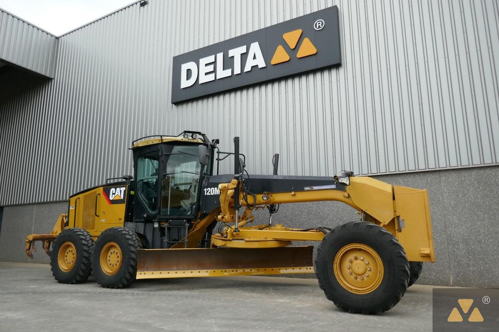 Caterpillar 120M