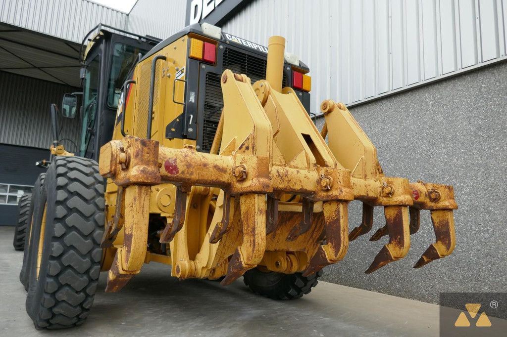Caterpillar 120M