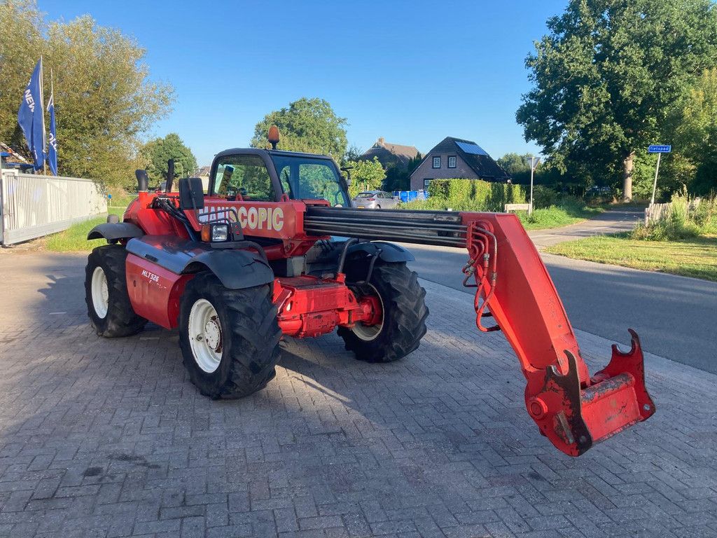 Manitou MLT 526