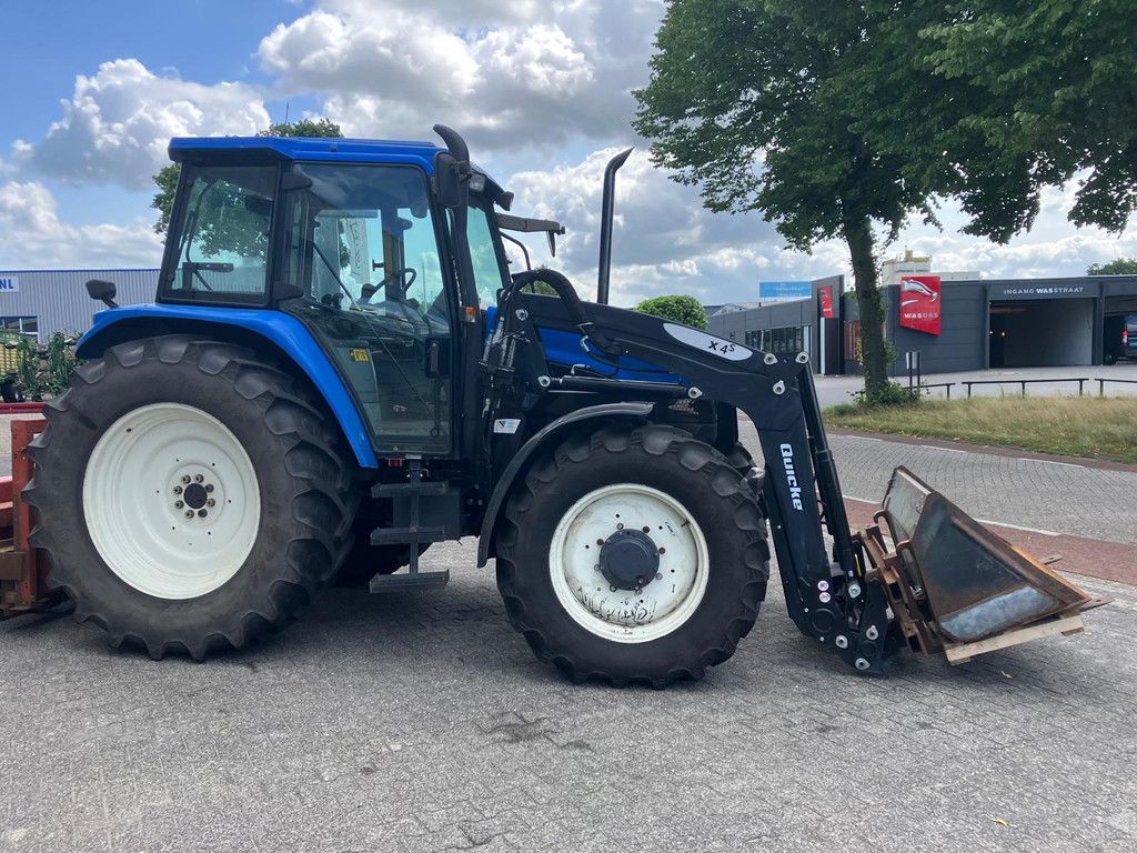 New Holland TS 90