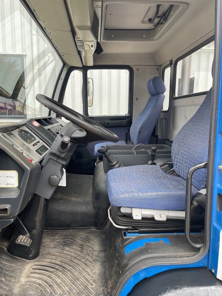 Böcker AK 32/1500