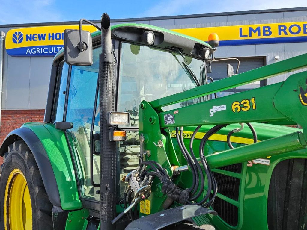 John Deere met 631 voorlader 6230