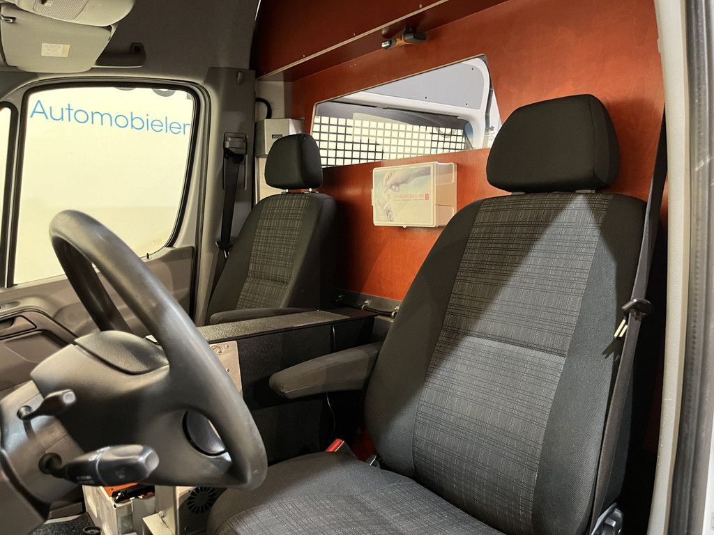 Mercedes-Benz Sprinter 314 CDI L2H2 Automaat / Euro 6 / Servicebus / Bott inrichting / 220V / Airco / Cruise Control / Trekhaak / Camera