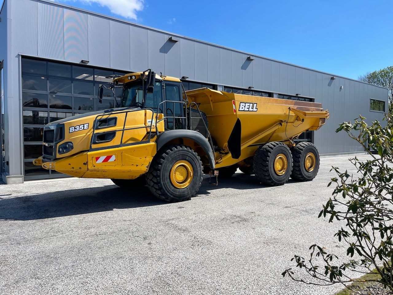 Bell B35E 2x units