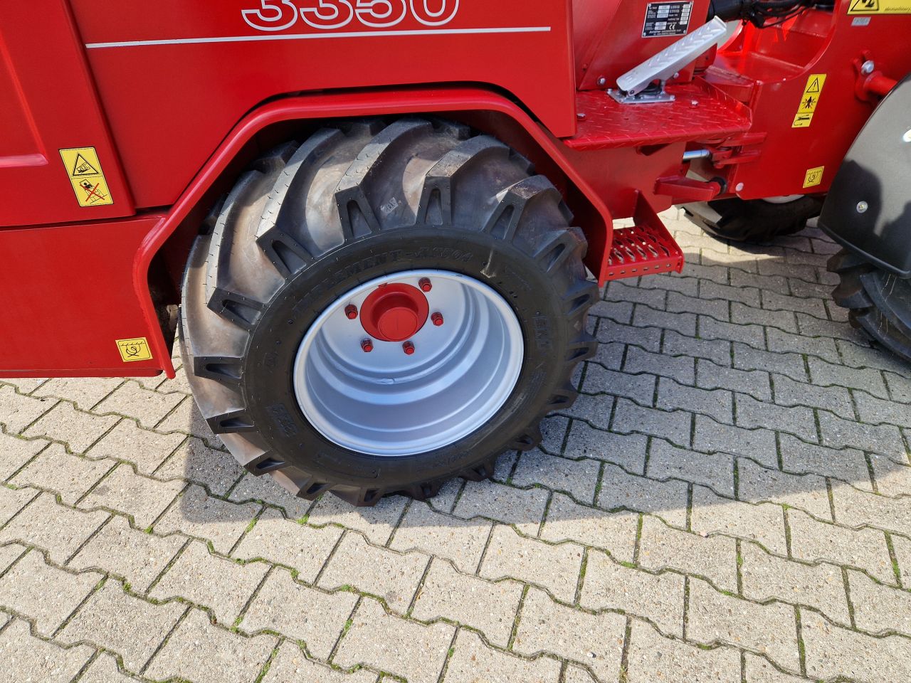 SCHAFFER 3350 SHOVEL BOUWJAAR 2009 KUBOTA 50 PK NIEUWSTAAT